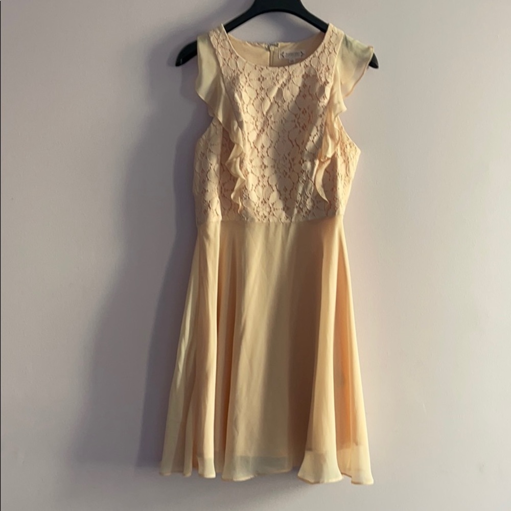 Dress - Picture 2 of 11